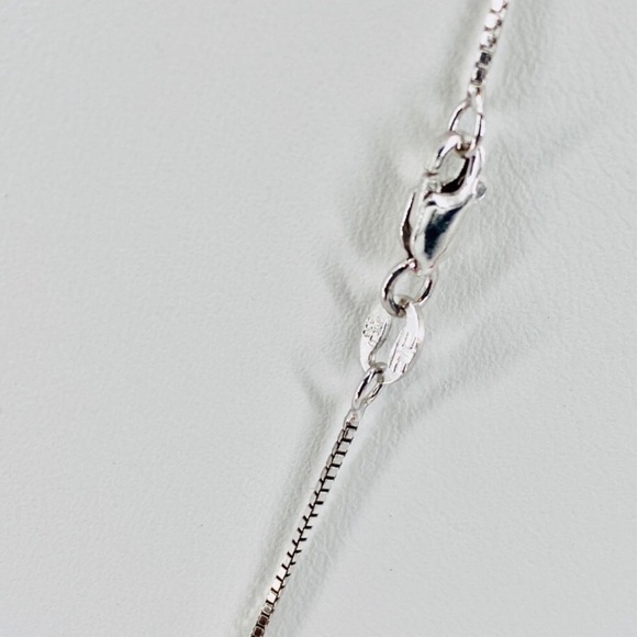 S925 .06Ct Round Cut Diamond Pendant Necklace - Picture 6 of 7